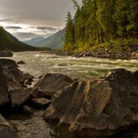 £ 10,800, KTM, 890 Duke R, 700cc