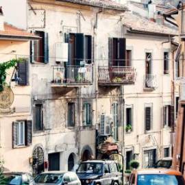 £ 43,300, De-Luxe, Ford, Minivan, 4.5L, Petrol, Manual