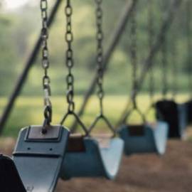 £ 36,600, De-Luxe, Ford, Passenger Van, 3.5L, Petrol Hybrid, Automatic