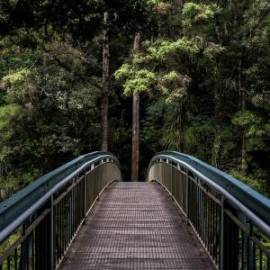 £ 26,300, Peugeot, J7, Minivan, 7.0L, LPG, Semi-Automatic