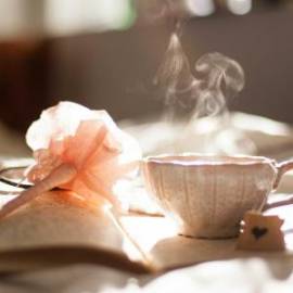 £ 11,800, Bedford, TJ, Box / Luton Van, 5.5L, Diesel Plug-in Hybrid, Automatic