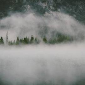 £ 14,400, Volkswagen, Transporter(T7), Microvan, 5.0L, LPG Hybrid, Automatic