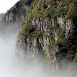 £ 23,800, Peugeot, J5, Box / Luton Van, 5.0L, Diesel Plug-in Hybrid, Semi-Automatic