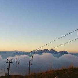 £ 29,600, De-Luxe, Ford, 2.2L, Diesel Hybrid, Semi-Automatic