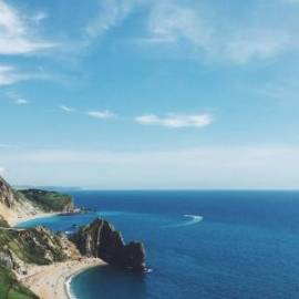 £ 42,800, Toyota, Microvan, 4.0L, LPG Hybrid, Semi-Automatic