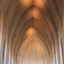 £ 48,100, Isuzu, Reach, Crew Van, 5.5L, LPG Hybrid, Automatic