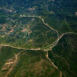 £ 44,900, Toyota, Regius, 2.0L, Diesel Hybrid, Manual